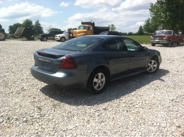 2006 Pontiac Grand Prix Base