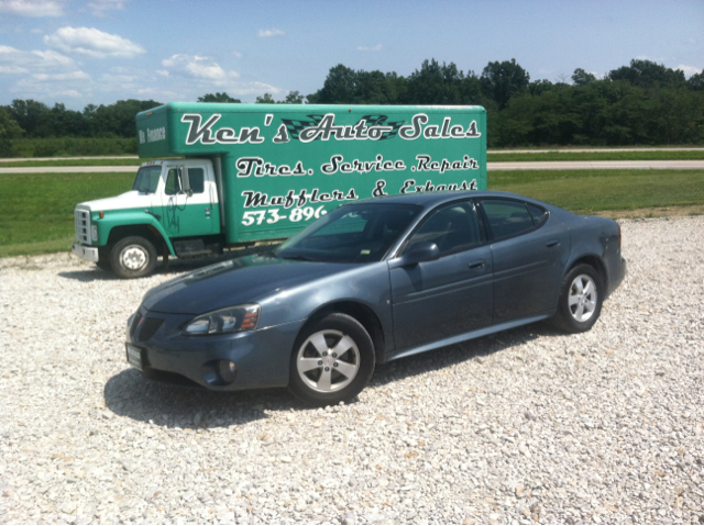 2006 Pontiac Grand Prix Base
