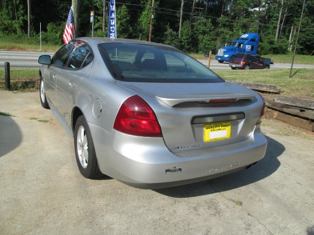 2006 Pontiac Grand Prix Base