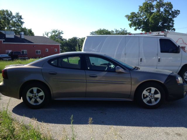 2006 Pontiac Grand Prix Base