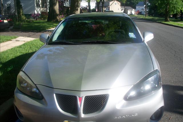 2006 Pontiac Grand Prix Unknown