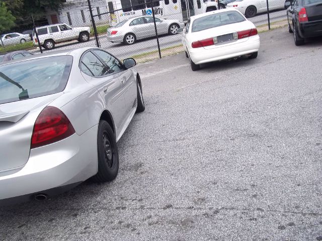 2006 Pontiac Grand Prix Base