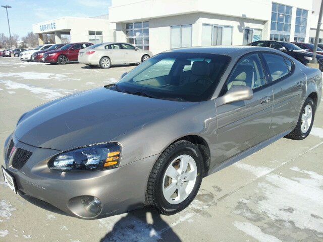 2006 Pontiac Grand Prix Base