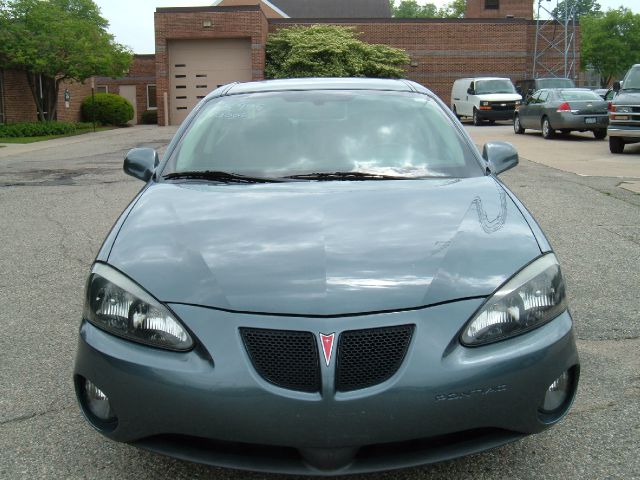 2006 Pontiac Grand Prix Unknown