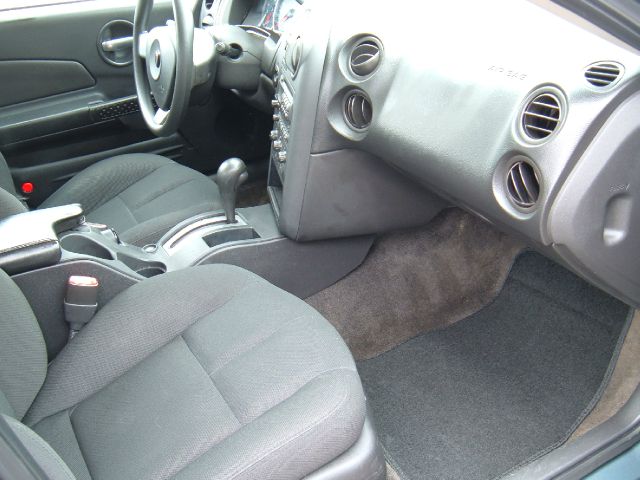 2006 Pontiac Grand Prix Unknown