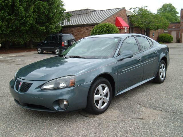 2006 Pontiac Grand Prix Unknown
