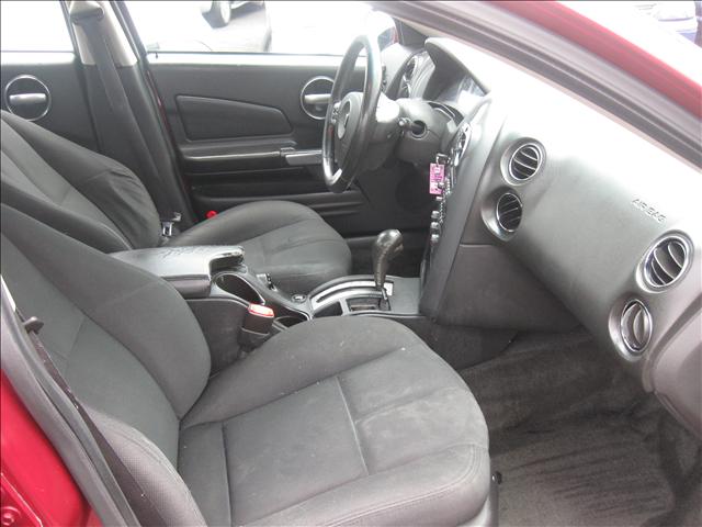 2006 Pontiac Grand Prix Unknown