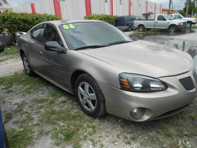 2006 Pontiac Grand Prix Base