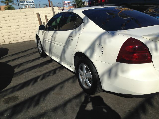 2006 Pontiac Grand Prix Base