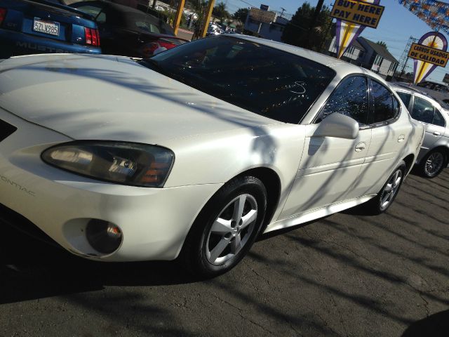 2006 Pontiac Grand Prix Base