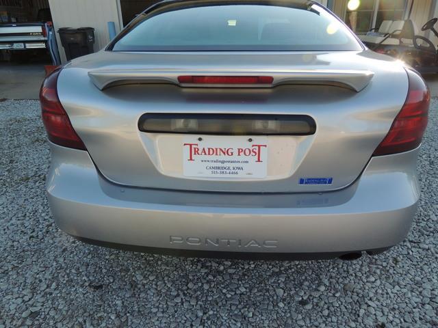 2006 Pontiac Grand Prix Unknown