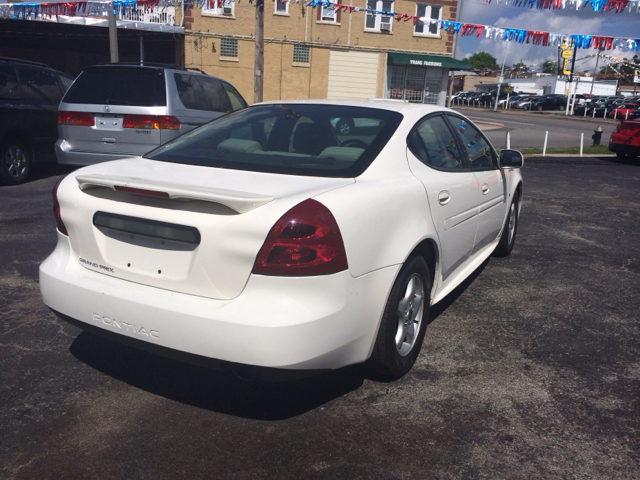 2006 Pontiac Grand Prix Unknown