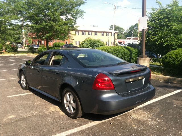 2006 Pontiac Grand Prix Base