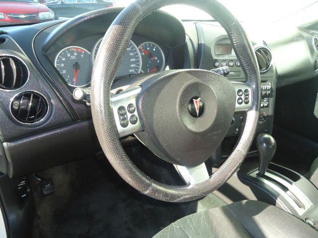 2006 Pontiac Grand Prix GL Manual W/siab