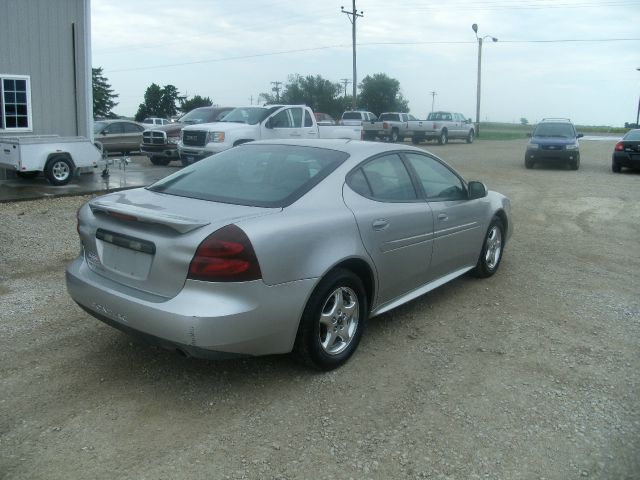 2006 Pontiac Grand Prix Unknown