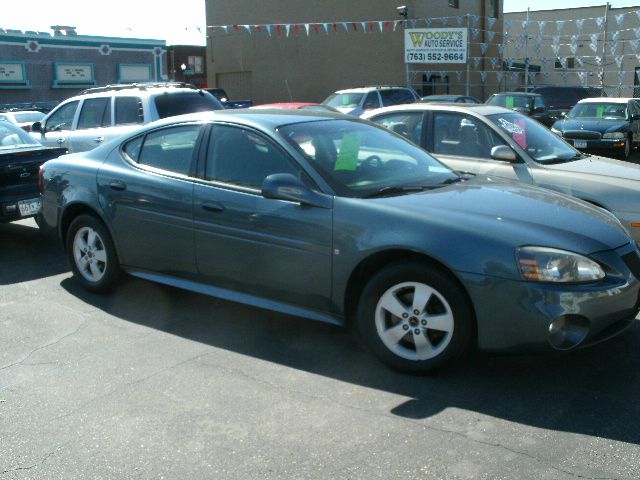 2006 Pontiac Grand Prix Base