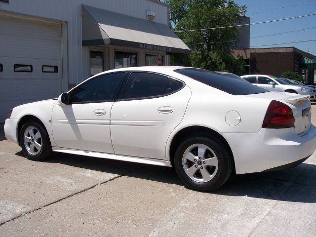 2006 Pontiac Grand Prix Base