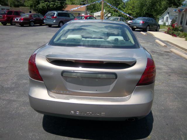 2006 Pontiac Grand Prix Base