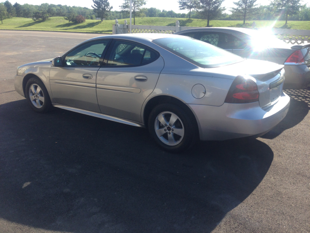 2006 Pontiac Grand Prix Base