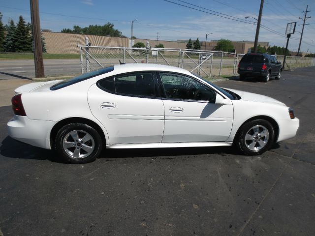 2006 Pontiac Grand Prix Base
