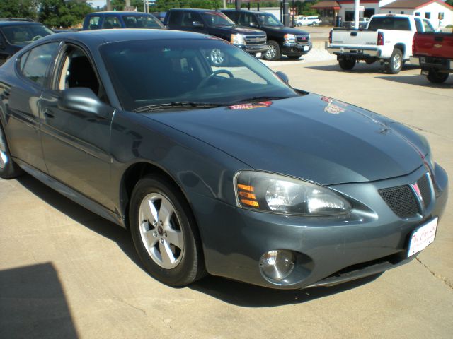 2006 Pontiac Grand Prix Base