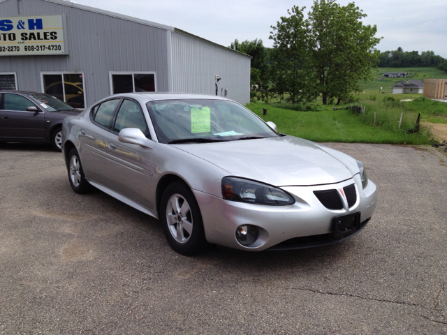 2006 Pontiac Grand Prix Base