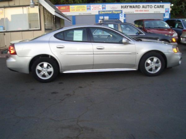 2007 Pontiac Grand Prix Unknown
