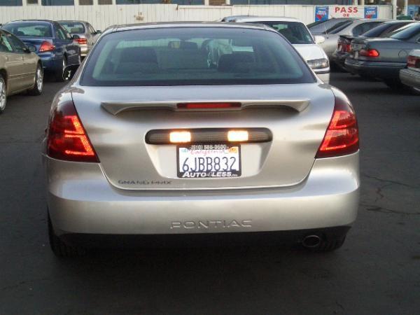 2007 Pontiac Grand Prix Unknown