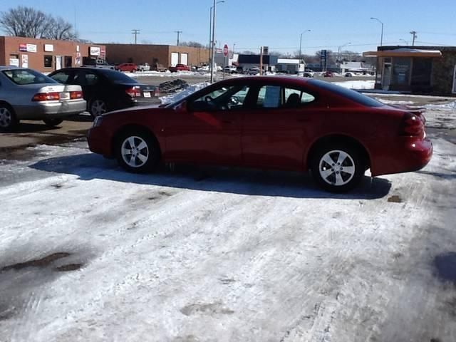 2007 Pontiac Grand Prix Unknown