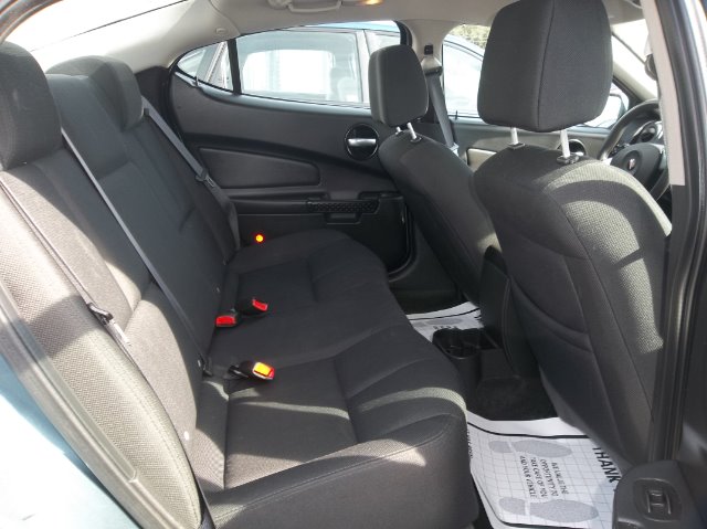 2007 Pontiac Grand Prix Unknown