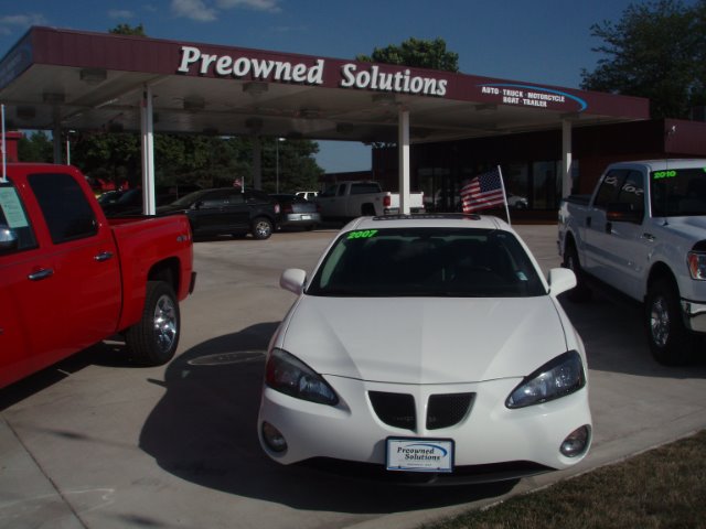 2007 Pontiac Grand Prix XUV SLE 4WD