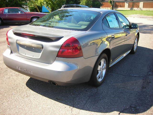 2008 Pontiac Grand Prix Base
