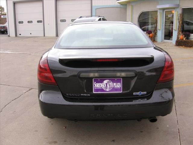 2008 Pontiac Grand Prix Unknown