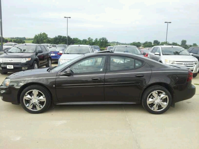 2008 Pontiac Grand Prix Base
