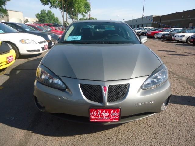 2008 Pontiac Grand Prix Unknown