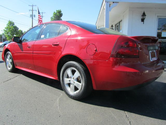 2008 Pontiac Grand Prix Base