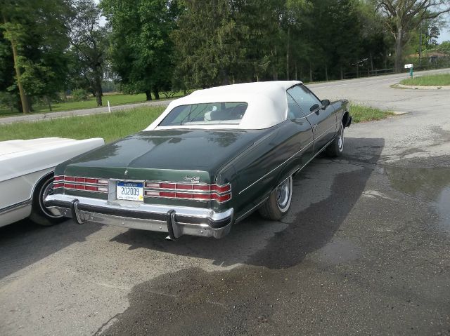 2014 Pontiac Grand Ville Unknown