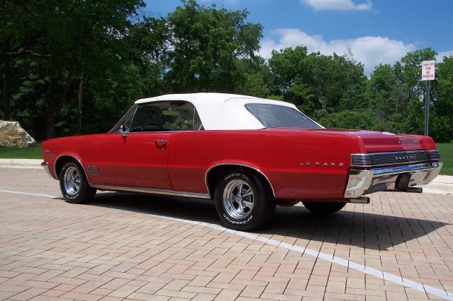 1965 Pontiac LEMANS GTO 5.6L Automatic SE