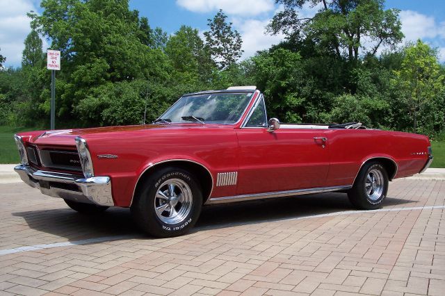 1965 Pontiac LEMANS GTO 5.6L Automatic SE