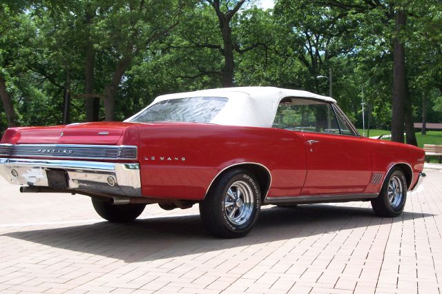 1965 Pontiac LEMANS GTO 5.6L Automatic SE