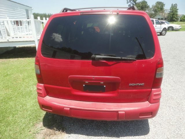 1999 Pontiac Montana 2WD 2dr Supercab 126