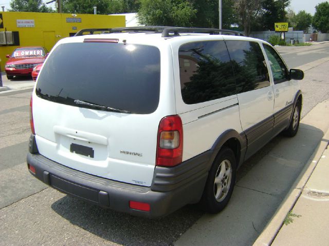2000 Pontiac Montana 2WD 2dr Supercab 126