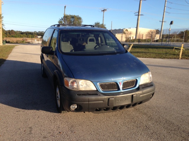 2000 Pontiac Montana 2WD 2dr Supercab 126