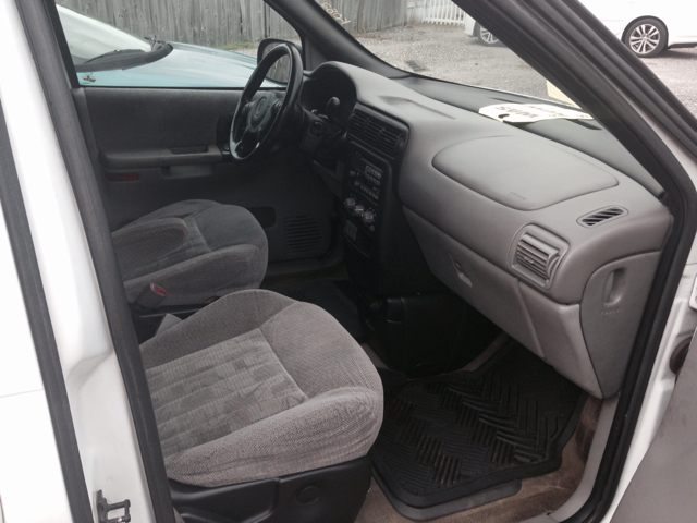 2001 Pontiac Montana Unknown