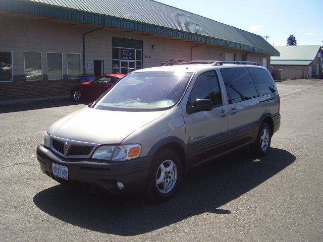 2001 Pontiac Montana GLS SUV