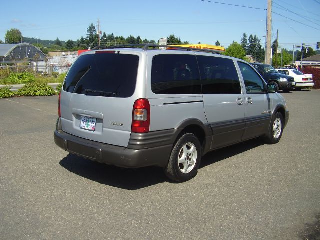 2001 Pontiac Montana GLS SUV
