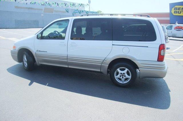 2001 Pontiac Montana Unknown