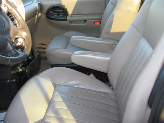 2002 Pontiac Montana 525i 6 Speed TRY 258 MO