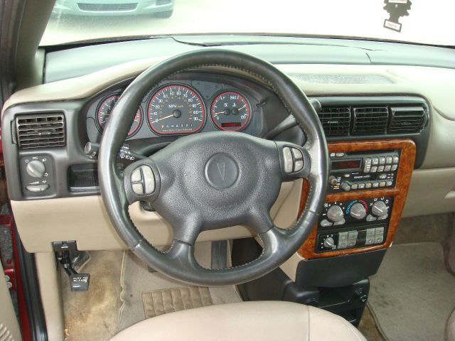 2002 Pontiac Montana Unknown