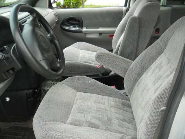 2002 Pontiac Montana SE ZX4